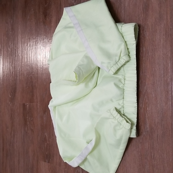 (M) Forever 21 Lightweight Neon Windbreaker Outdoor Sporty Hooded Jacket - Picture 9 of 9